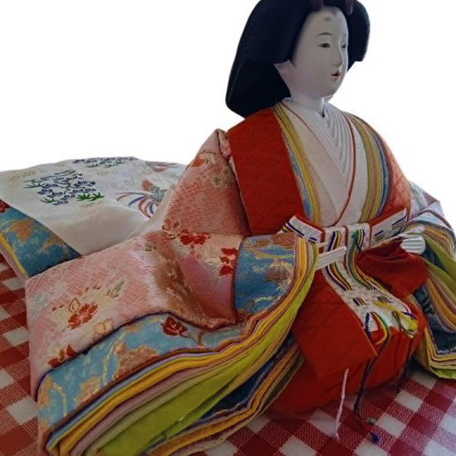 Hina Ningyo Japanese Doll like new, red layered kimono