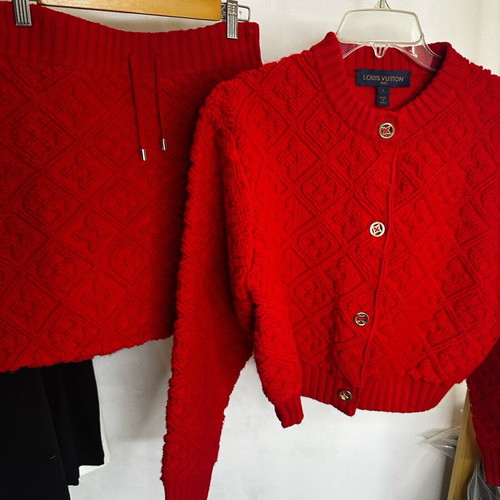 Louis Vuitton women's set red new