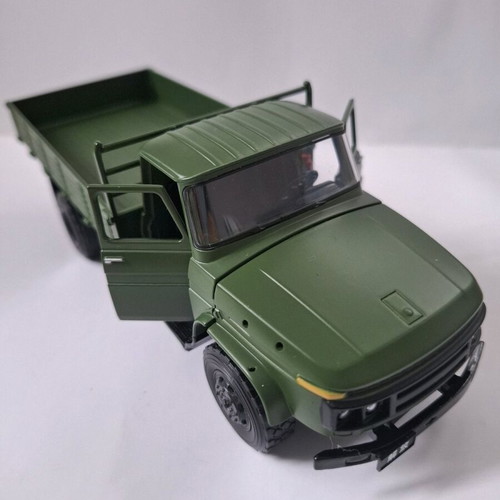 FAW Jiefang CA141 military toy truck like new, scale 1:36, metal and plastic
