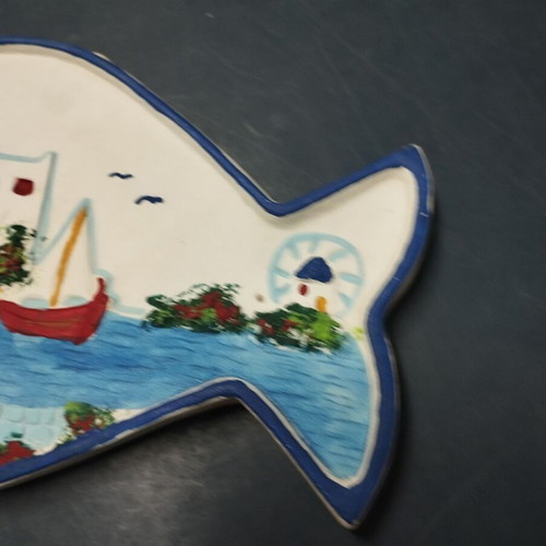 Decorative fish plate used