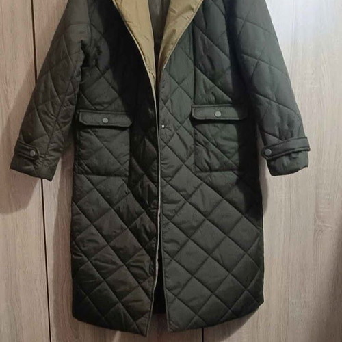 Women's coat new with lining size L