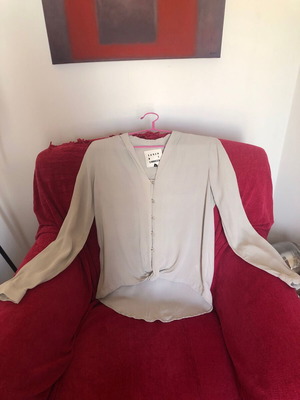 Karen by Simonsen gray blouse used, size S