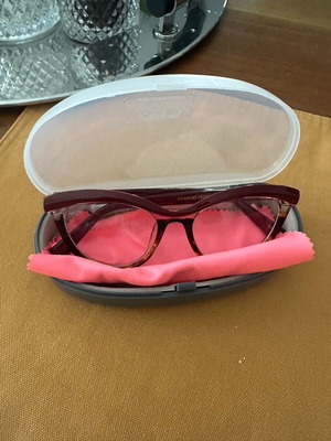 Eyeglasses new, unused in box