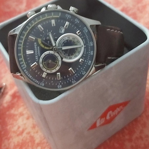 Lee Cooper LC07403.390 watch like new with leather strap and bracelet