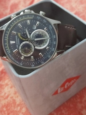 Lee Cooper LC07403.390 watch like new with leather strap and bracelet