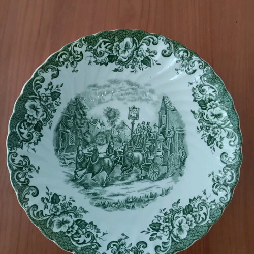 Porcelain plates like new, set of 2 pieces