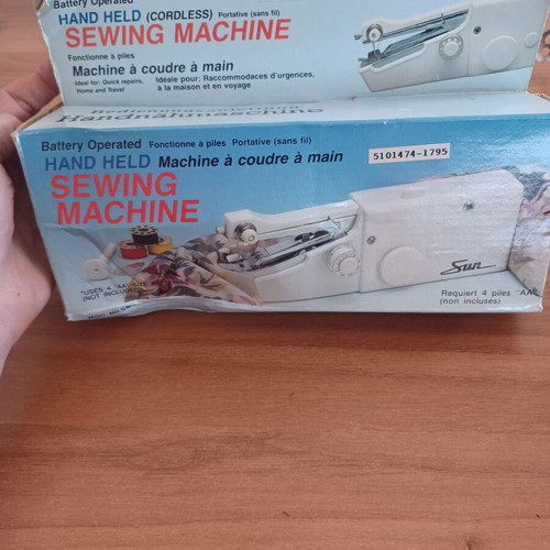 Handheld Sewing Machine battery operated, new
