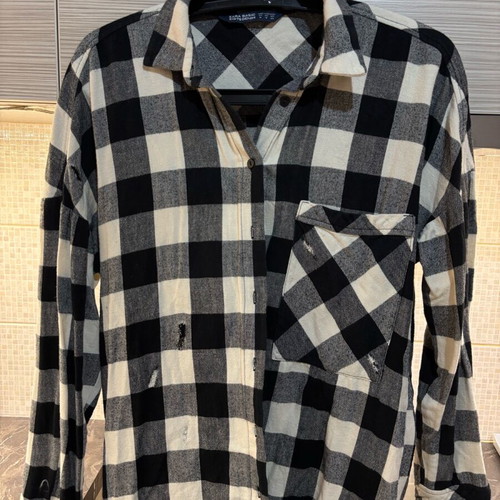 Zara checked shirt like new, size M, black and white