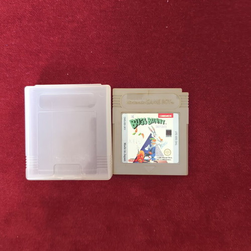 Game Boy (1989) set like new with original cartridges