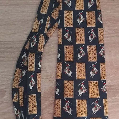 Silk tie like new