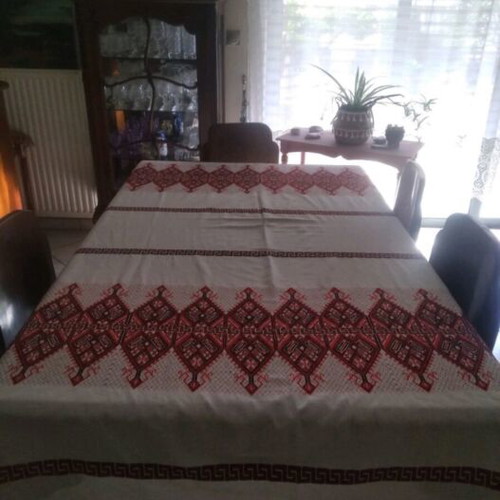 Traditional Greek Woven Tablecloth like new with Minoan design