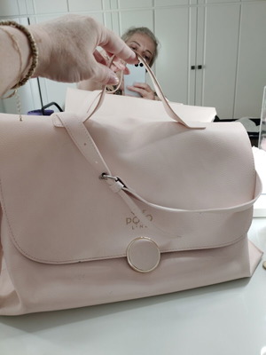Polo handbag in powder pink like new with detachable strap and wide handle