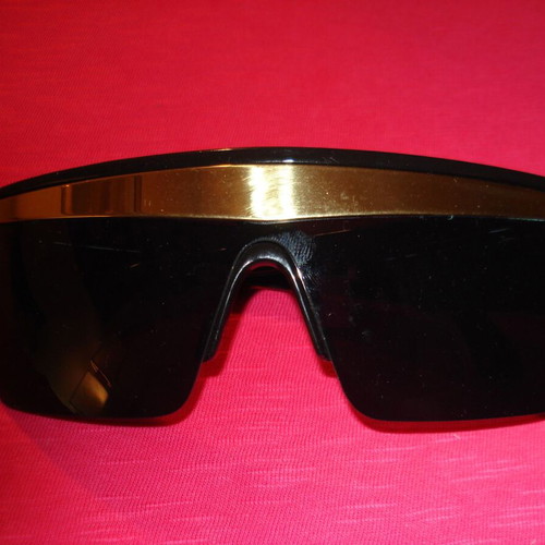 Sunglasses like new