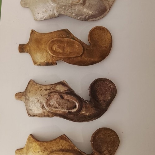 Vintage ashtrays pack of 4 metal tsarouhi shape used