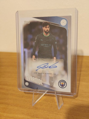 Topps Chrome Josko Gvardiol Manchester City autograph refractor card like new