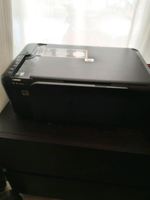Hp printer like new without cable and ink