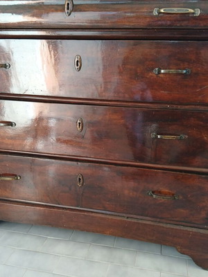Gkomos antique dresser with marble top, 4 drawers