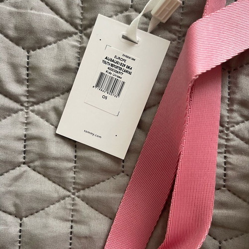 Tommy Hilfiger Youth Reporter Canvas crossbody bag new, pink and turquoise