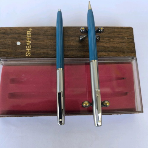 Sheaffer 440 set pen and mechanical pencil like new, blue navy