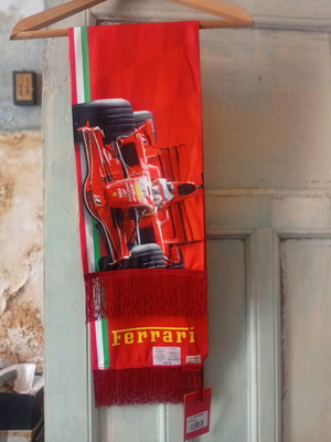 Ferrari επίσημο αδειοδοτημένο κασκόλ F1 καινούργιο με καρτελάκι