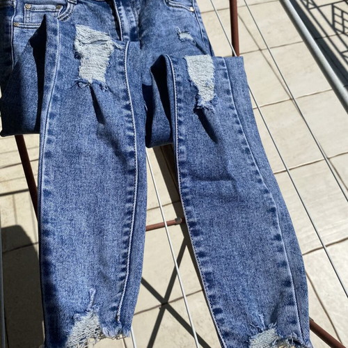 Blue Jean Attrattivo women's pants new, elastic fit with rips
