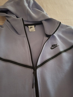 Nike Tech Fleece Full-Zip Windrunner jacket like new, XXL, lilac