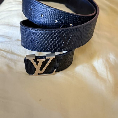 Leather belt new, black, with branded buckle