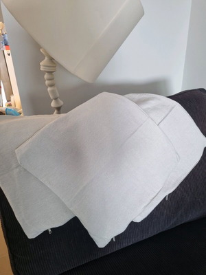 Set of 3 pillow covers 40×40cm like new, neutral color