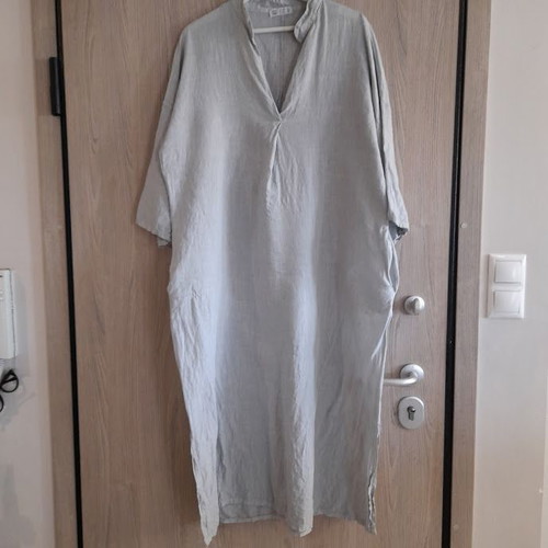 Linen summer dress size M/L like new, blue