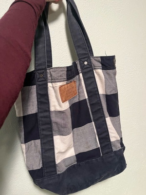 Abercrombie shoulder bag used, white and blue