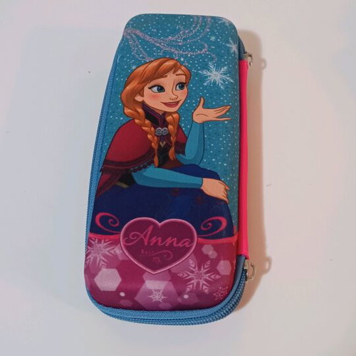Frozen pencil case like new
