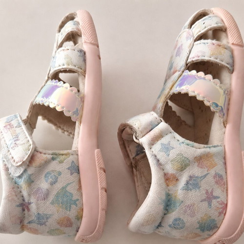 Primigi leather anatomical baby sandals size 20 like new