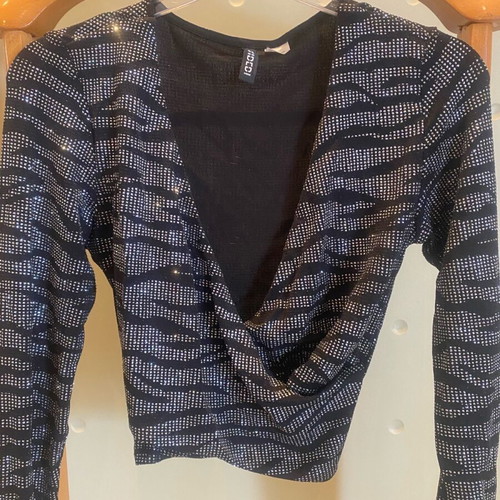 H&M festive top small like new, black