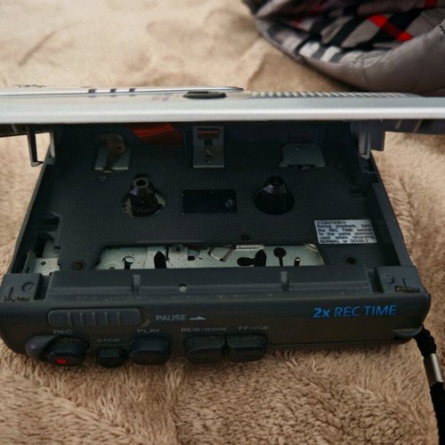 Sony cassette voice recorder TCM-400DV used, functional