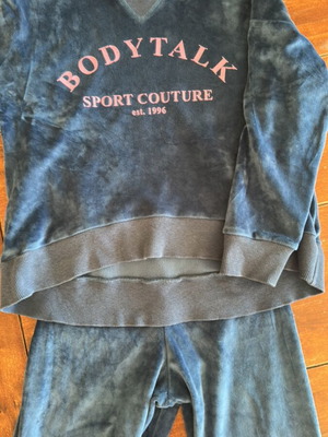 BodyTalk tracksuit for 10-year-old girls blue with pink letters like new