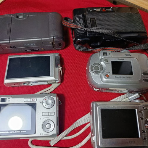 Various cameras used, pack of 8