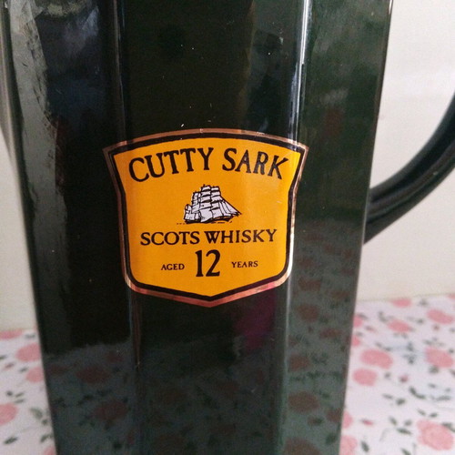 Cutty Sark Scots Whisky Aged 12 Years ceramic water jug used