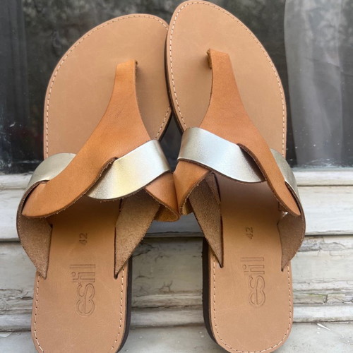 Estil leather sandals used with two-tone design size 42