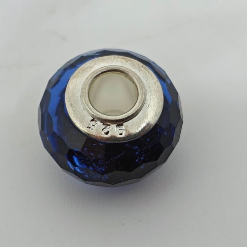 Murano glass charm bead with 925 silver ring in blue, like new