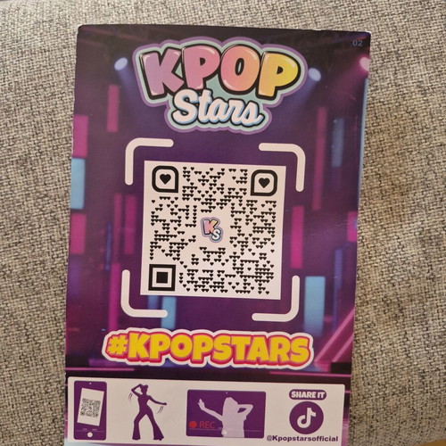 K pop Yuna card Iggy like new
