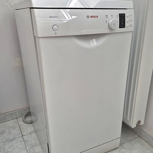 Bosch dishwasher 45cm for 10 place settings, eco and quick wash