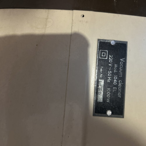 Vacuum cleaner used in good condition