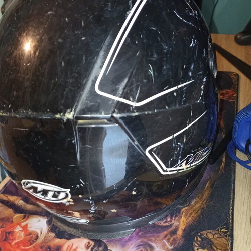 MT motorcycle helmet without visor