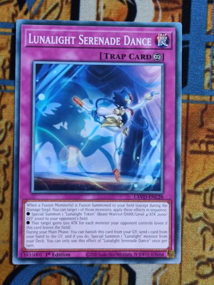 Lunalight Serenade Dance συνεχής κάρτα παγίδα