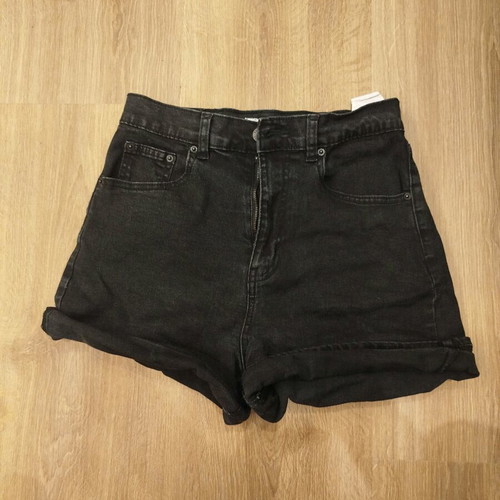 Black High-Waisted Denim Shorts Pull & Bear like new