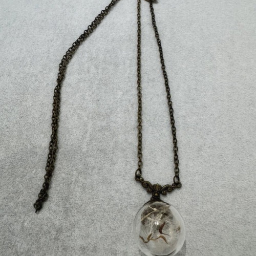 Boho necklace with glass sphere and dried flower like new