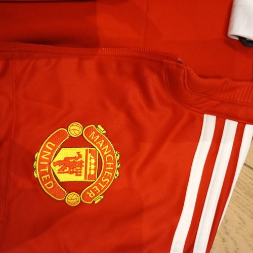 Manchester United Adidas authentic jacket AC1927 Medium men
