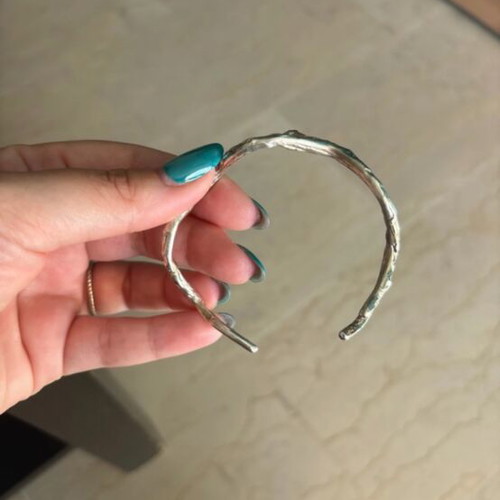 925 Silver Hammered Wavy Cuff Bracelet with Blue Zircon