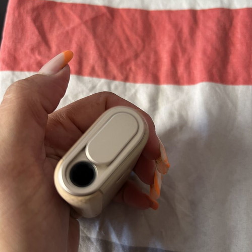 Glo electronic device like new
