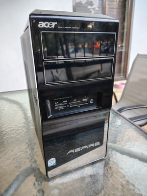 Acer Aspire desktop PC with 480GB SSD and 4GB RAM, Windows 10 & Office